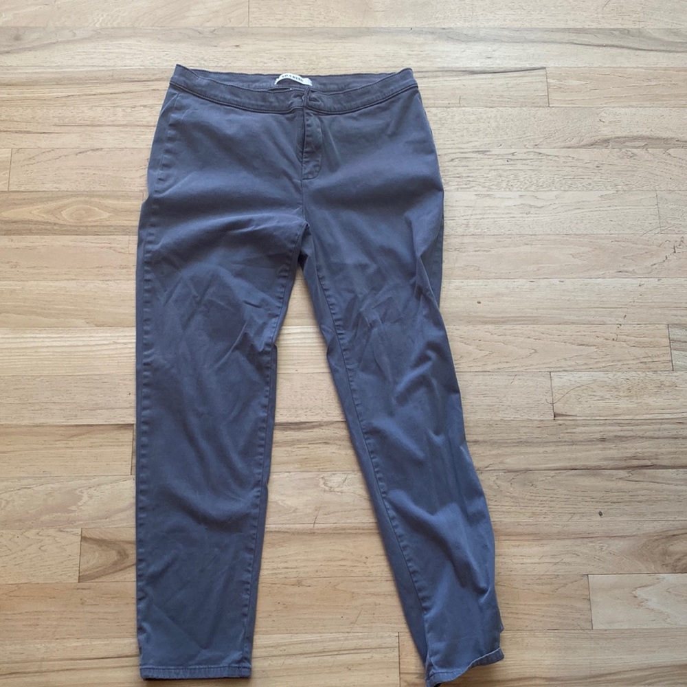 Worn once Lila Ryan